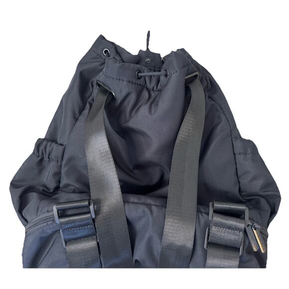 BEYONG YOGA Convertible Backpack Drawstring Tote Lightweight Black Gym Bag